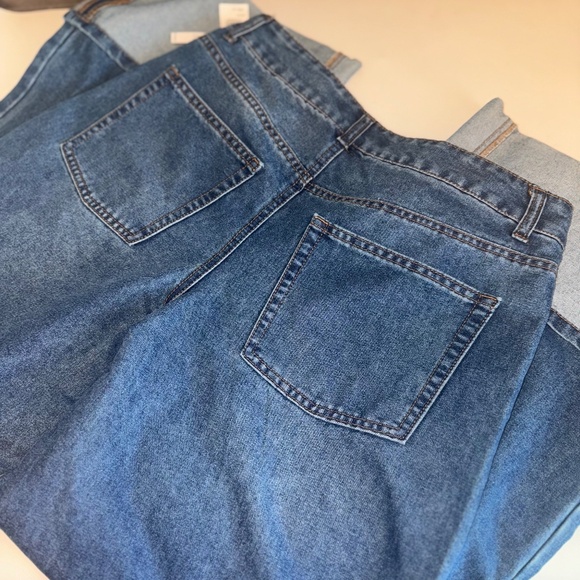 RSQ  Wide leg Jeans RSQ Button Fly Cuffed Tillys 100% Cotton Denim sz 28 - Picture 4 of 10